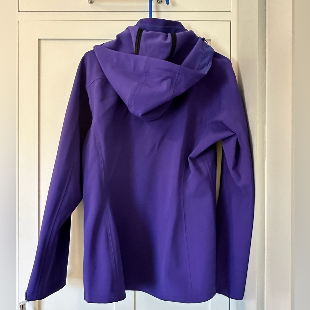 Athleta Glacier Softshell Jacket - Picture 3 of 7